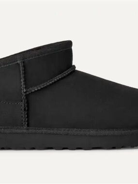 UGG Classic ultra Mini Ankle Booties in Black
